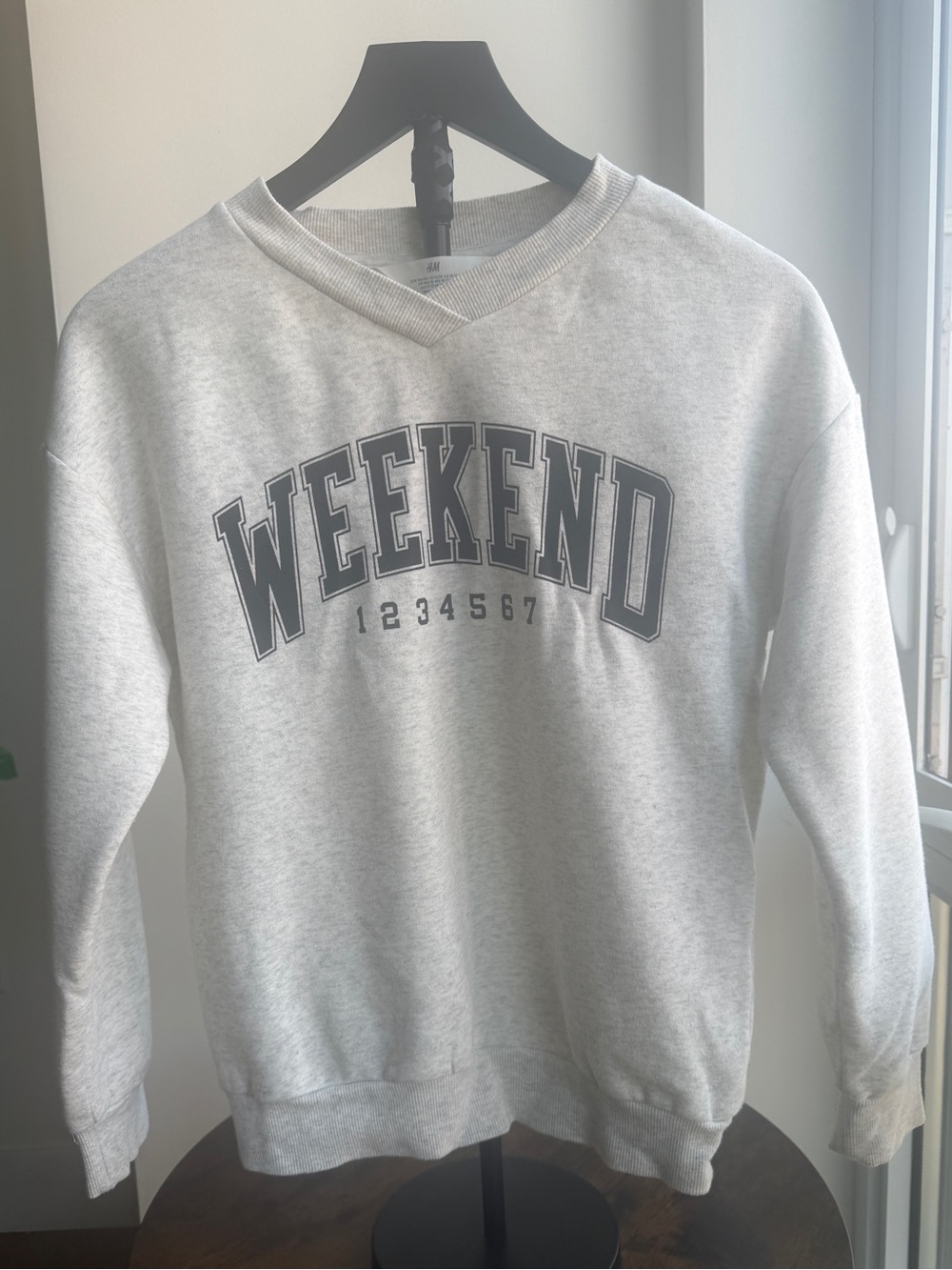 H&M Boys 10-12 Weekend V-Neck Collegiate Sweatshirt